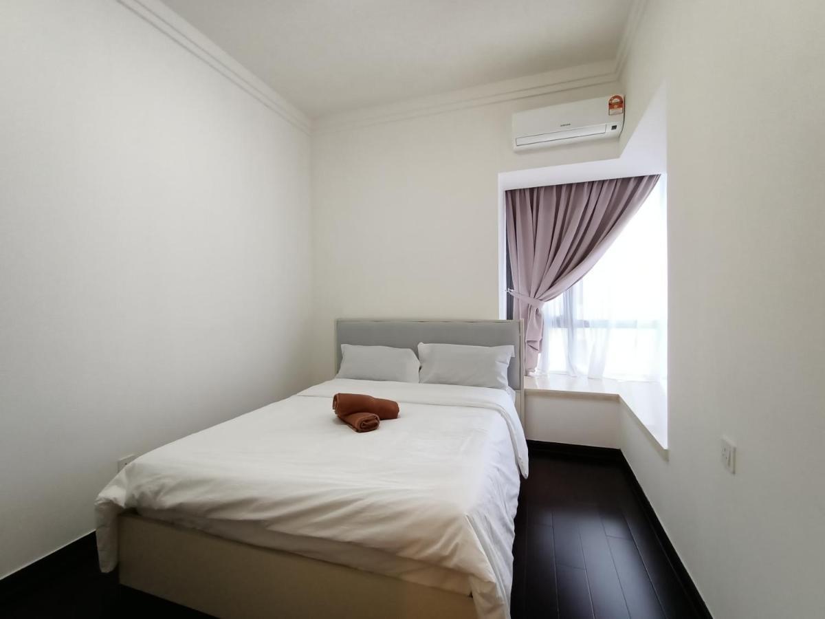 R&F Princess Cove Premium Homestay Famaily Джохор-Бару Екстер'єр фото